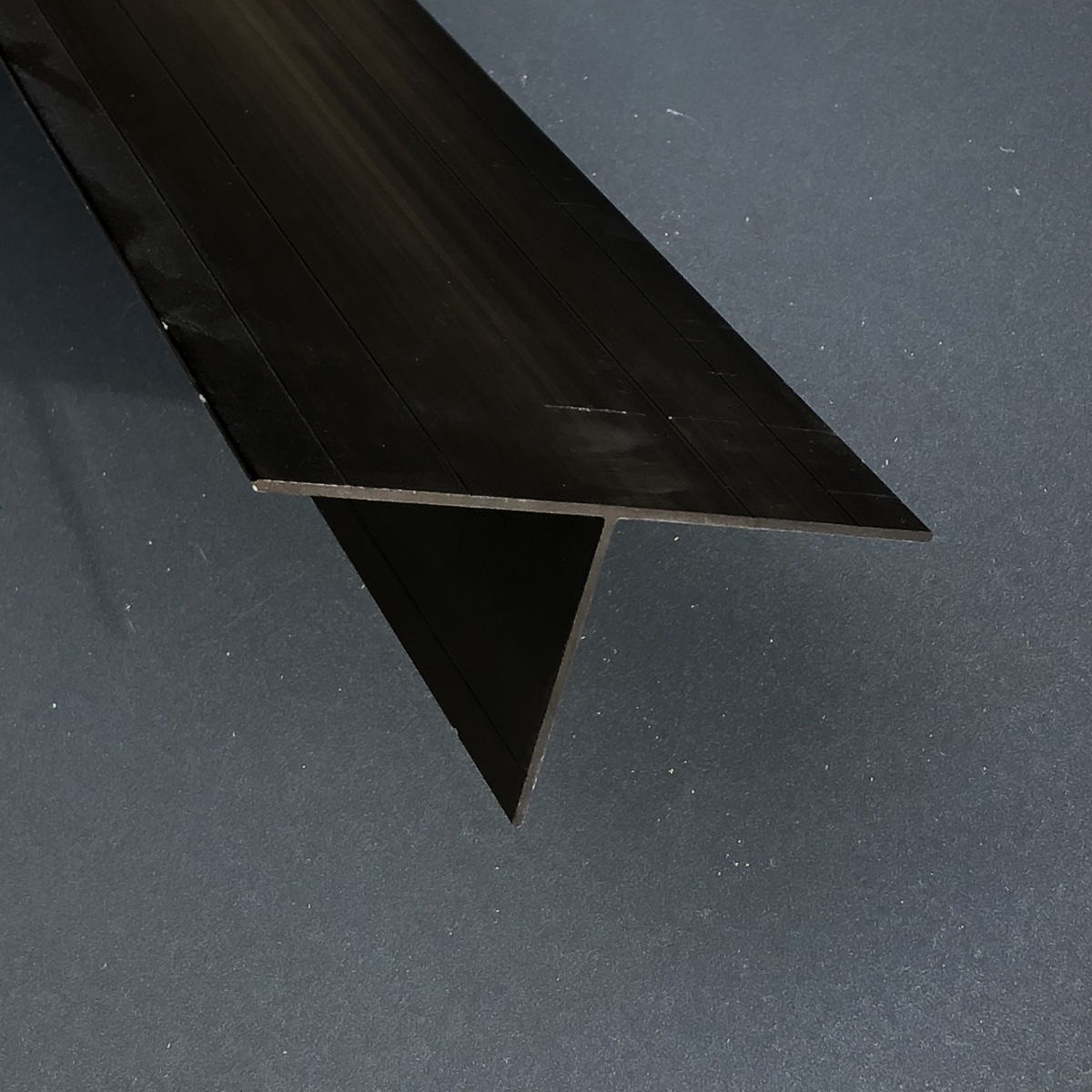 FC T-profiel 120/60/2mm EN AW 6063.T66 zwart - 6m